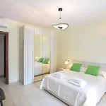 3 Bedroom Cozy In Lägenhet Pescara
