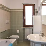 3 Bedroom Cozy In *