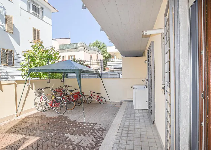 3 Bedroom Cozy In 페스카라